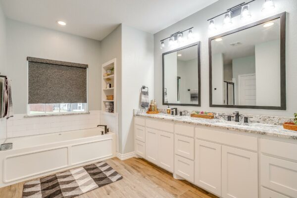 An image that shows 2278 Arbor Spring Ct (26 Of 56)
