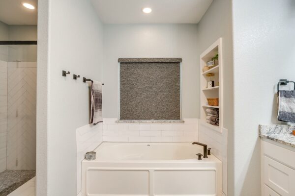 An image that shows 2278 Arbor Spring Ct (29 Of 56)