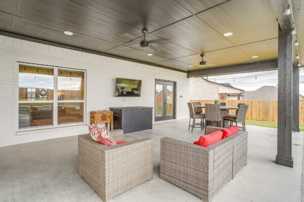 An image that shows 2278 Arbor Spring Ct (45 Of 56)