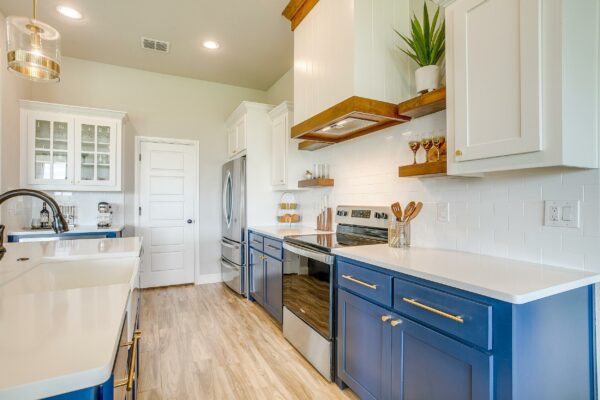An image that shows 6341 Rhoden Ave (28 Of 75)