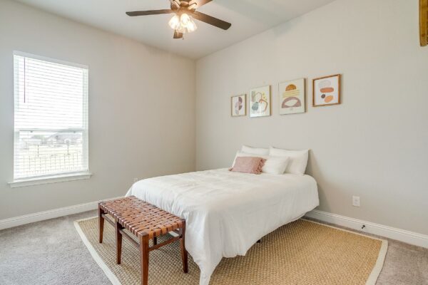 An image that shows 6341 Rhoden Ave (56 Of 75)