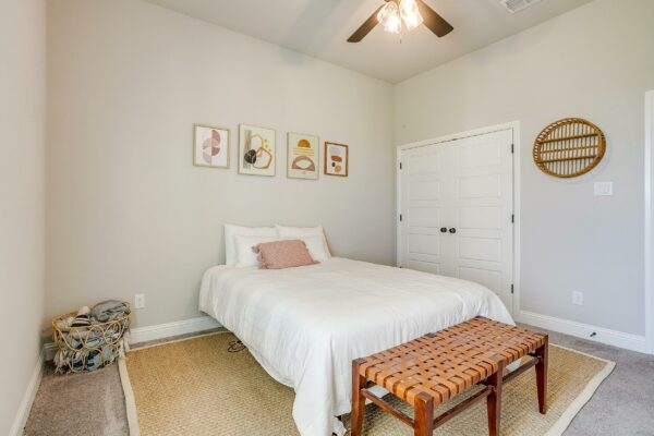 An image that shows 6341 Rhoden Ave (57 Of 75)