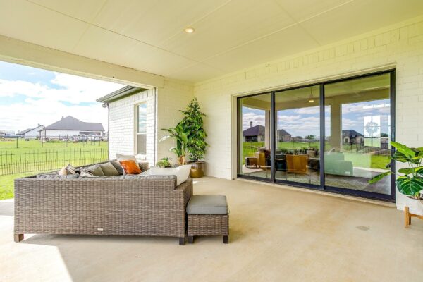 An image that shows 6341 Rhoden Ave (66 Of 75)