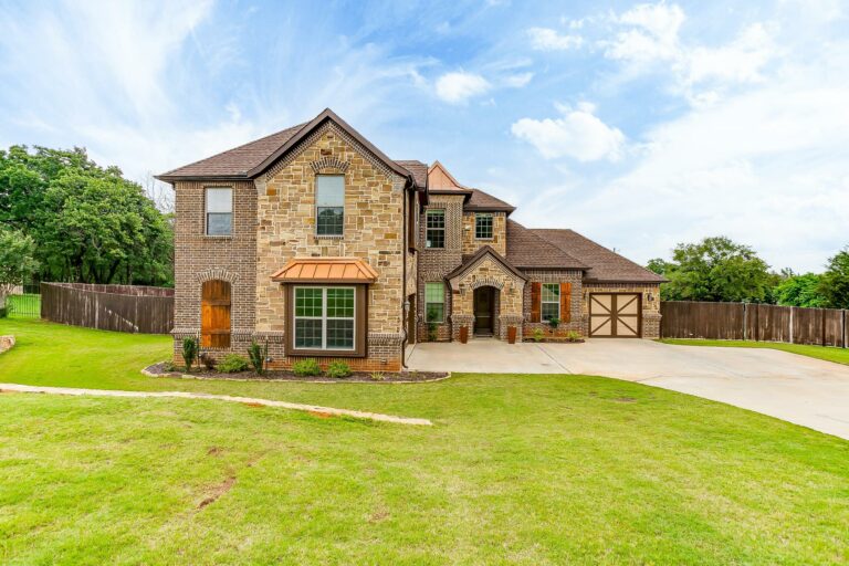 An image that shows 7350 Weatherby Rd. (2 Of 40)