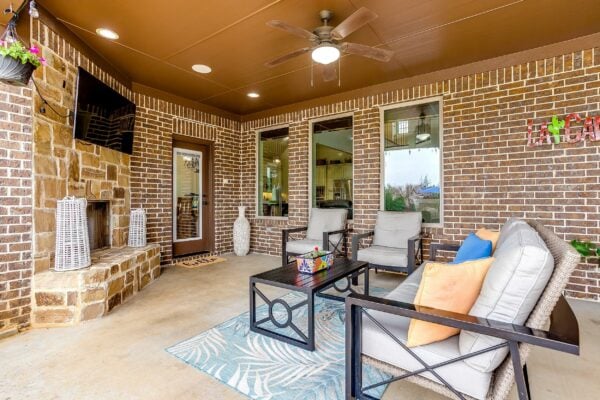 An image that shows 7350 Weatherby Rd. (32 Of 40)