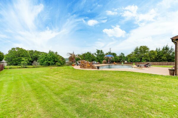 An image that shows 7350 Weatherby Rd. (40 Of 40)