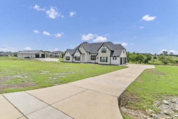 An image that shows 01 Modlux.media.10027 Wild Rose Cir Dsc00827