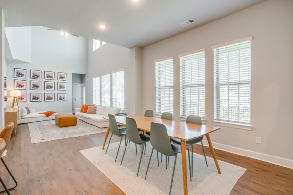 An image that shows 14425 Balmoral Place (17 Of 45)