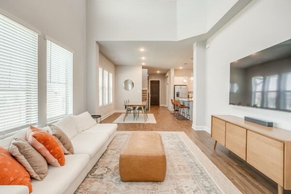 An image that shows 14425 Balmoral Place (25 Of 45)