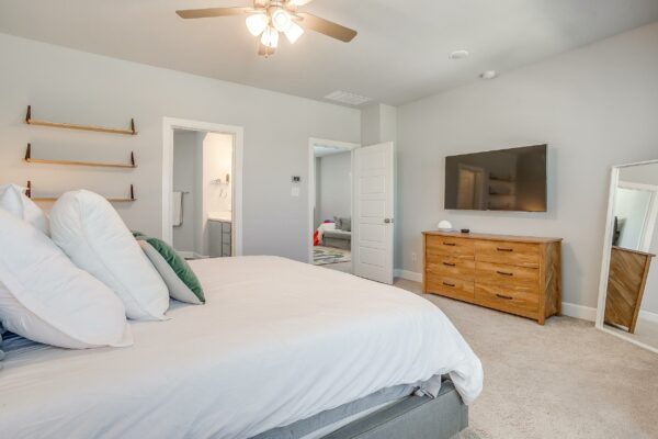 An image that shows 14425 Balmoral Place (34 Of 45)