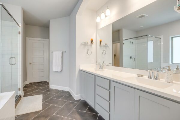 An image that shows 14425 Balmoral Place (37 Of 45)