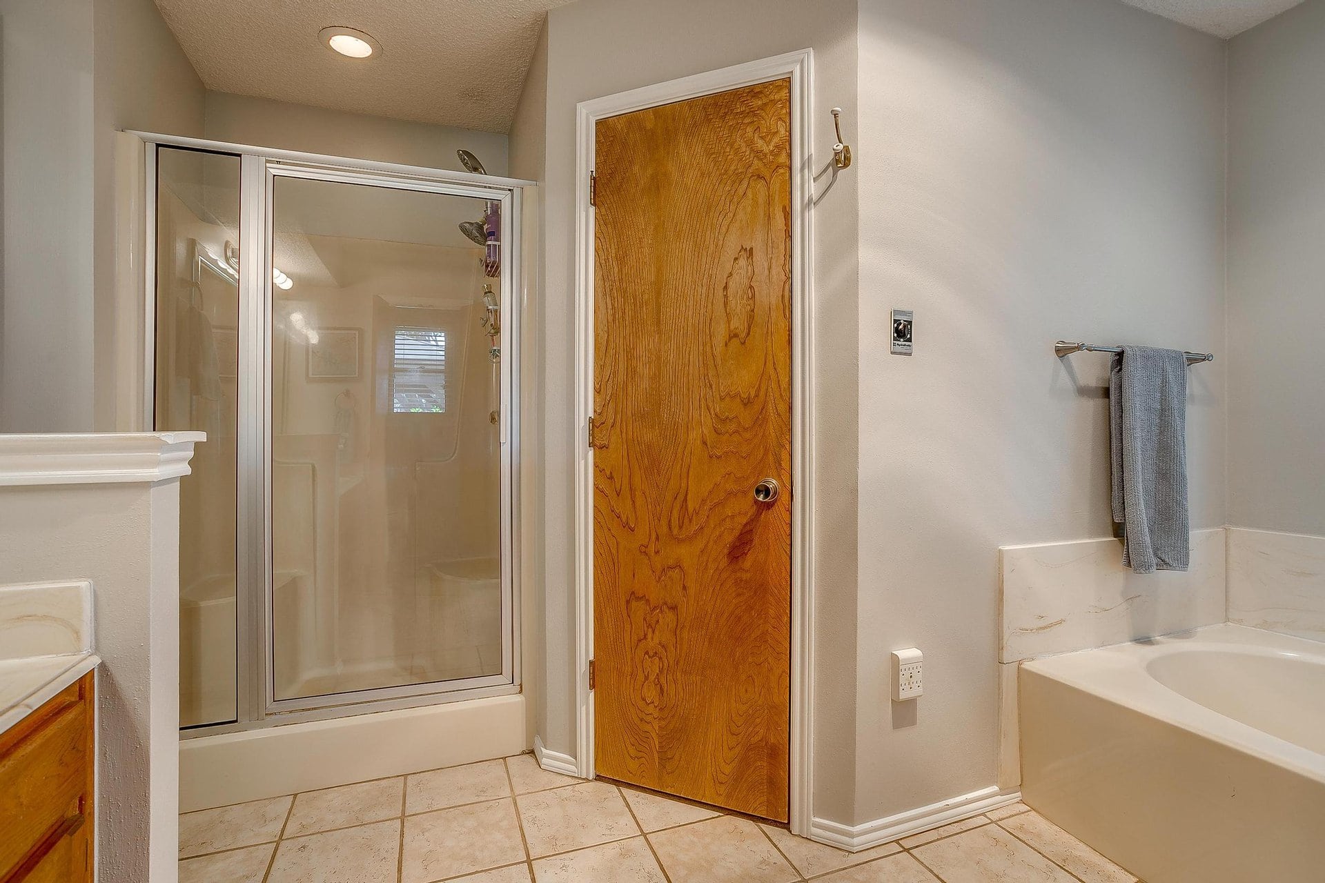 An image that shows 717 J Marie Ct (25 Of 46)