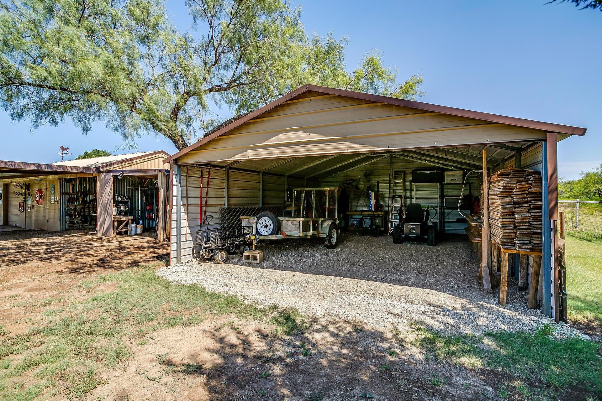 An image that shows 717 J Marie Ct (36 Of 46)