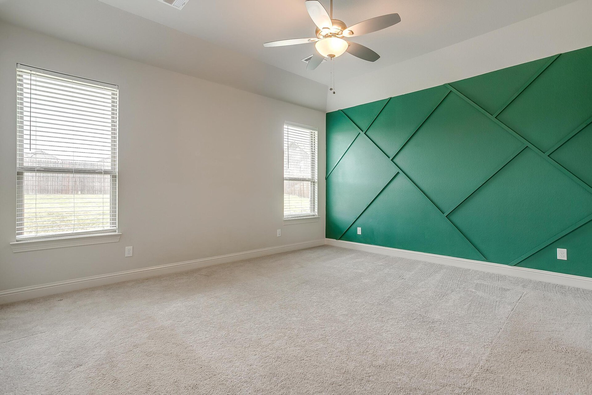 An image that shows 124 Sapphire Lane (13 Of 38)