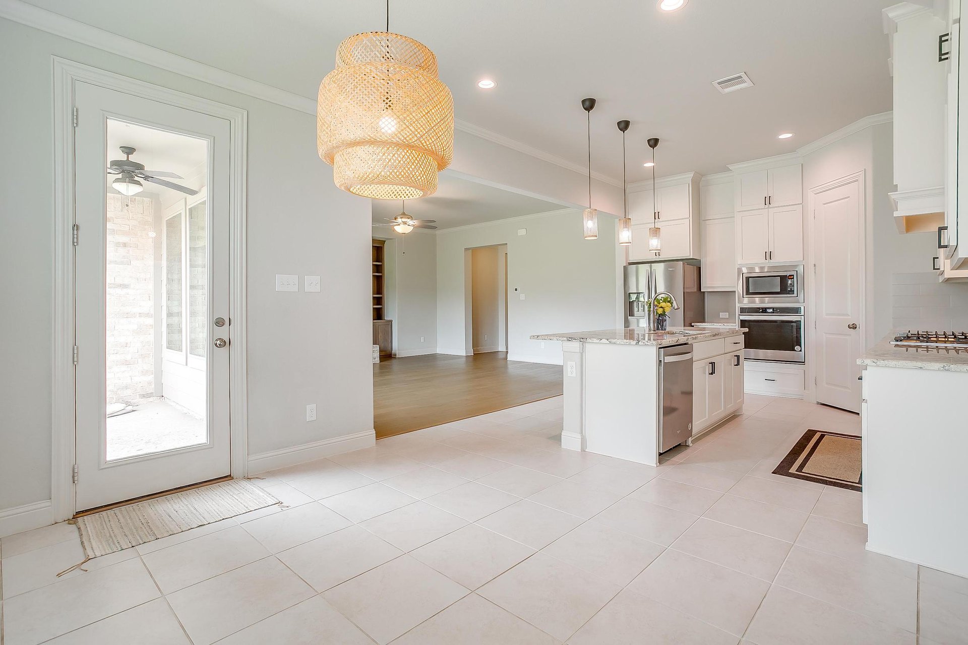 An image that shows 124 Sapphire Lane (35 Of 38)