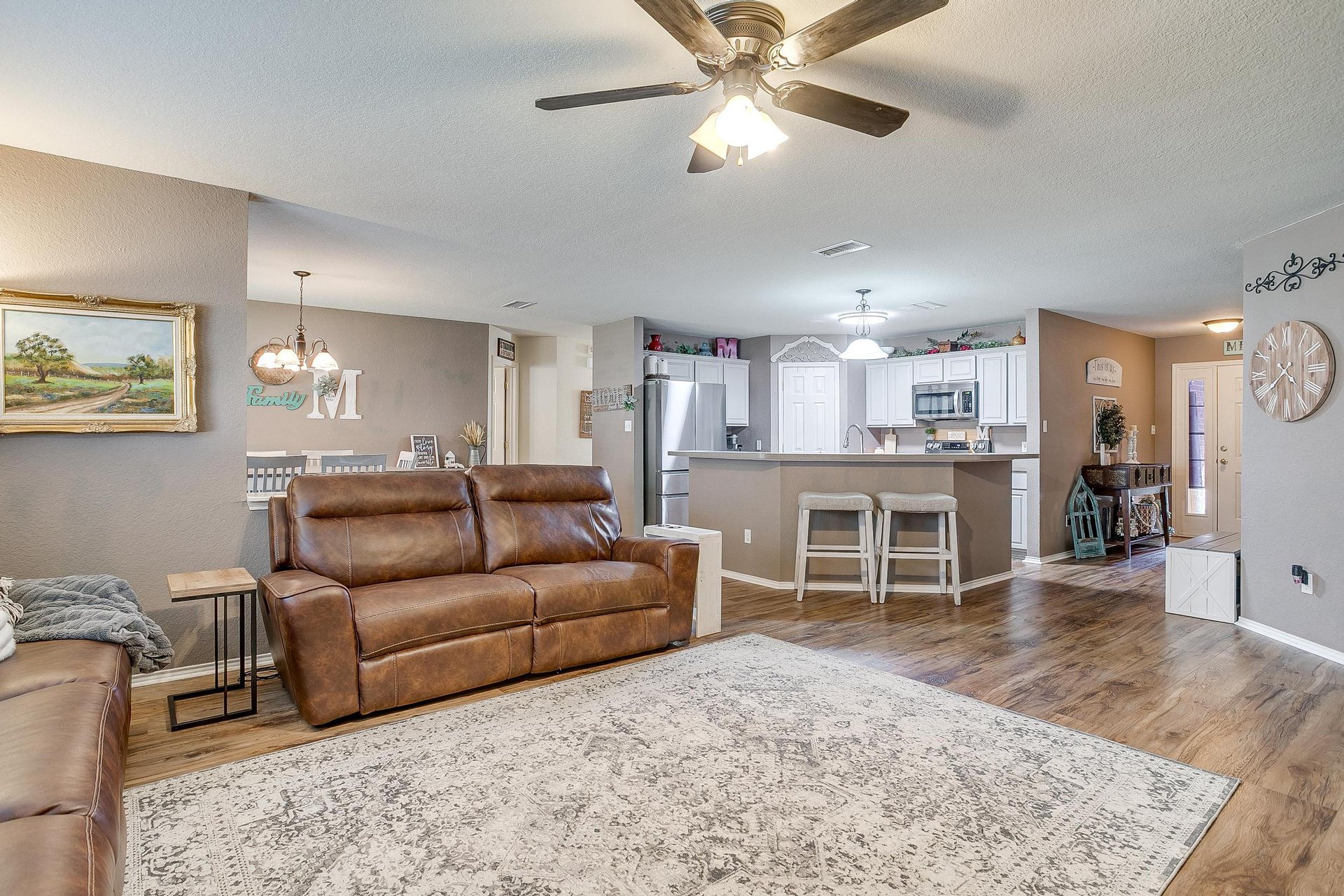 An image that shows 1016 Heberle Drive (10 Of 41)