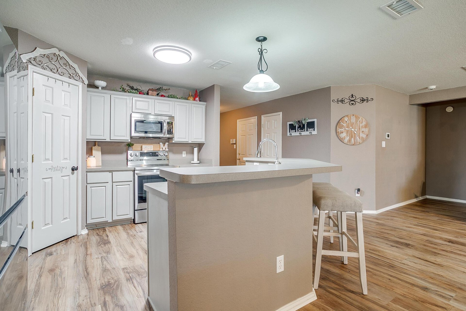 An image that shows 1016 Heberle Drive (14 Of 41)
