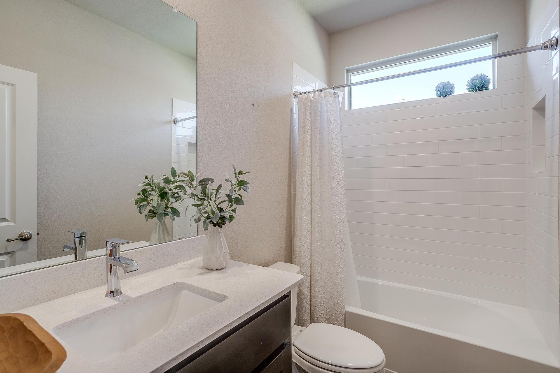 An image that shows 1406 Pleasanton Rd. (38 Of 50)