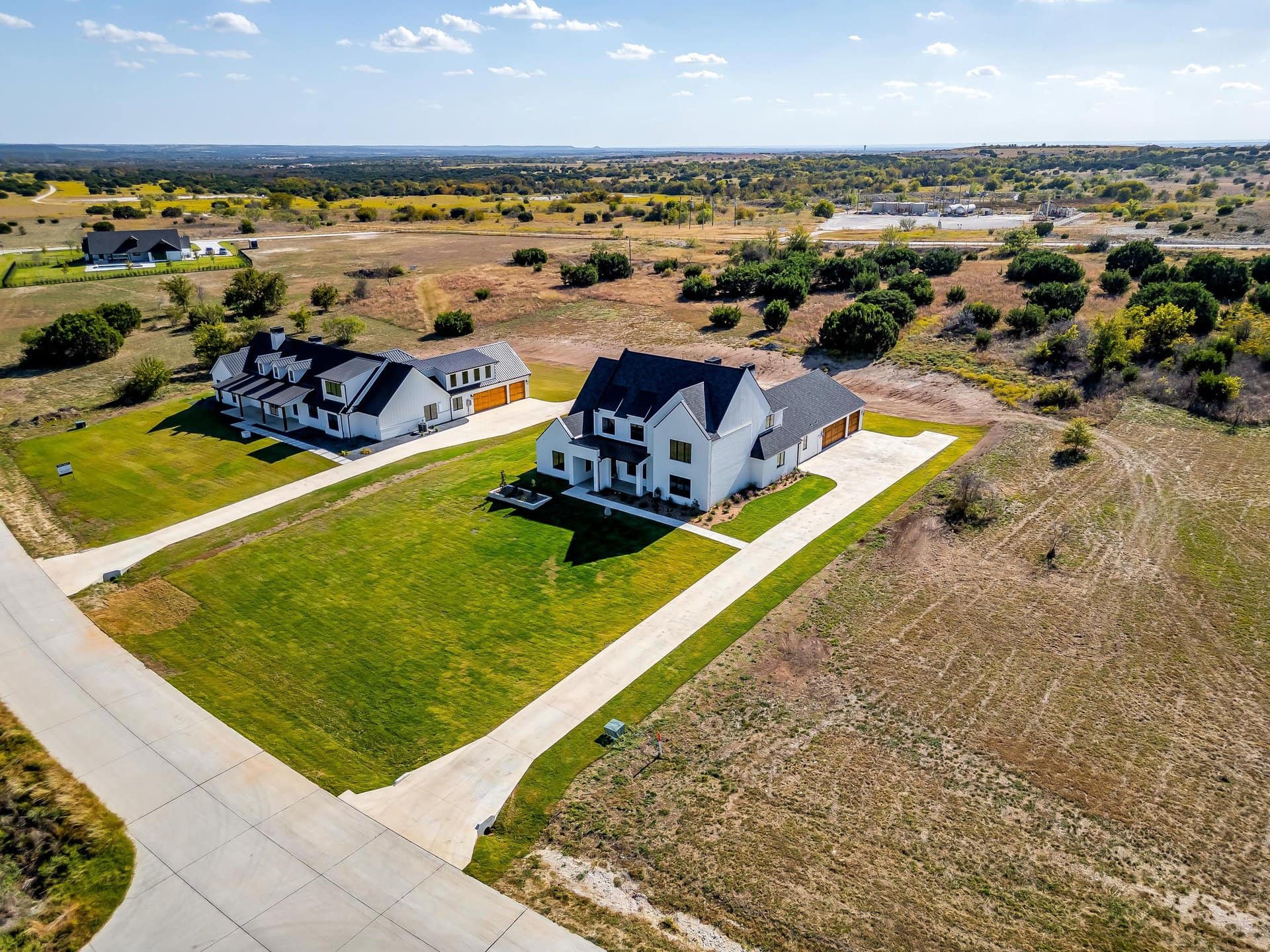 An image that shows 2200 Cotton Tail Way (5 Of 102)