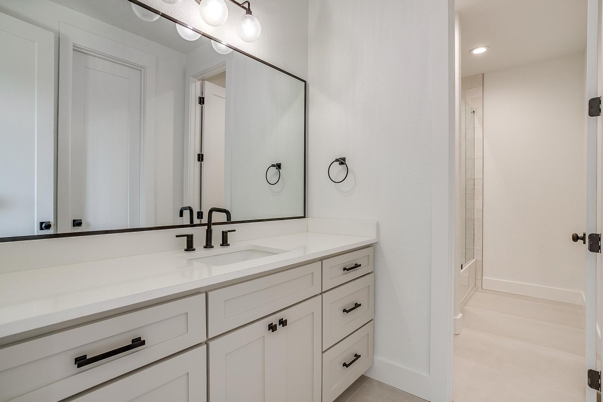 An image that shows 2200 Cotton Tail Way (67 Of 102)