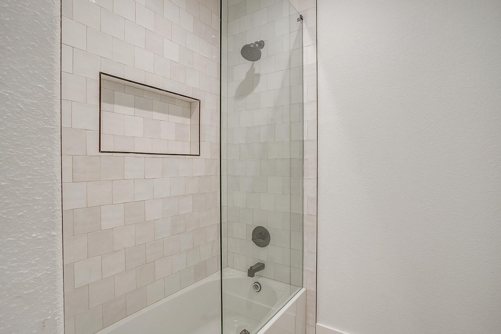 An image that shows 2200 Cotton Tail Way (68 Of 102)