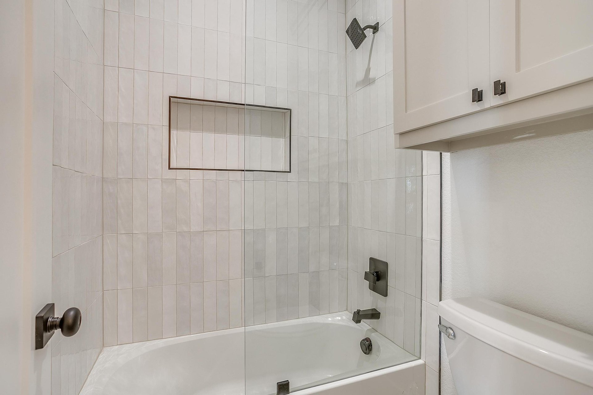 An image that shows 2200 Cotton Tail Way (85 Of 102)