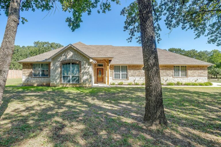 An image that shows 3604 Cliffwood Drive (17 Of 59)