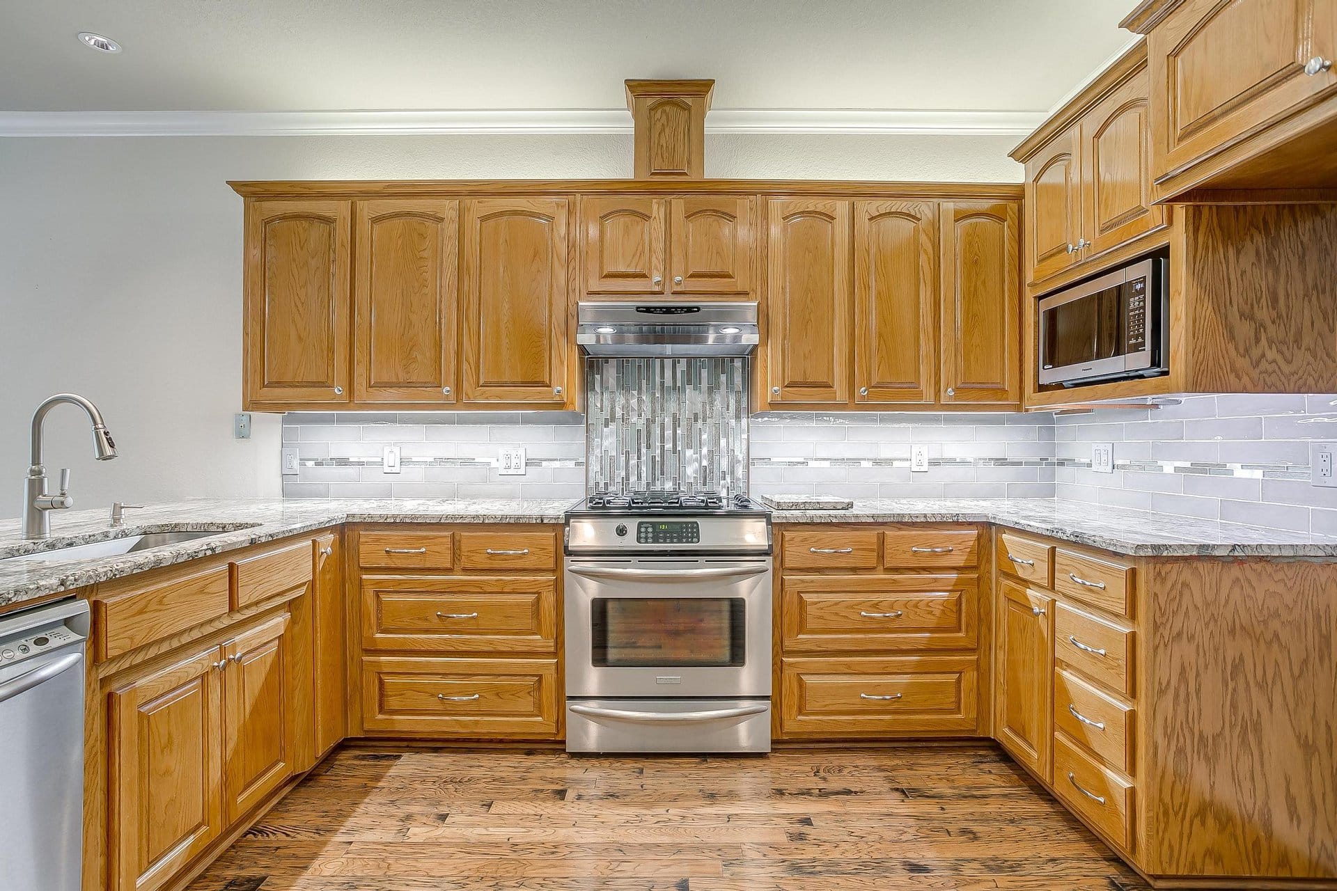 An image that shows 3604 Cliffwood Drive (53 Of 59)