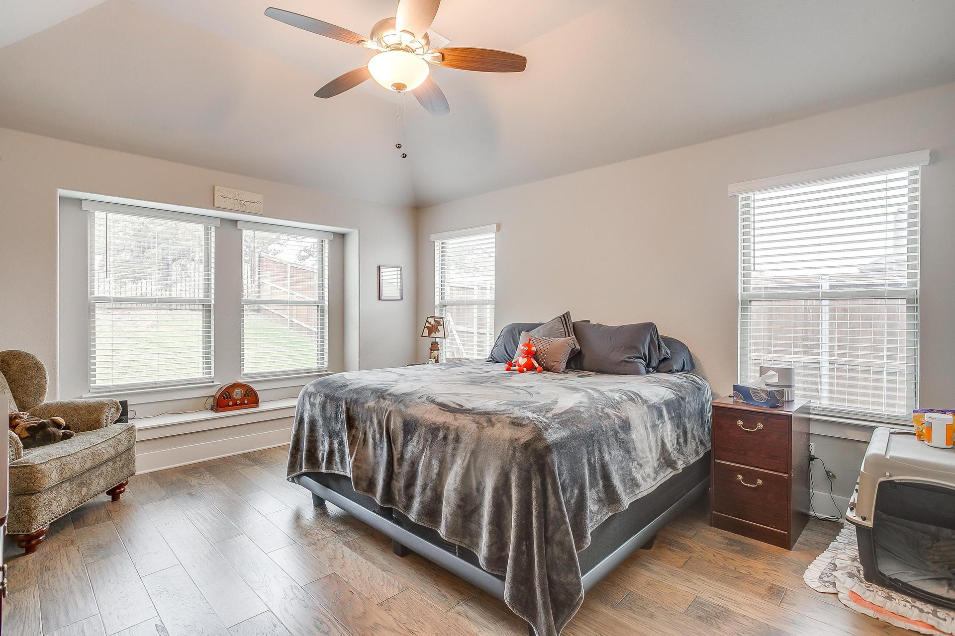 An image that shows 2497 Timber Hills (15 Of 45)