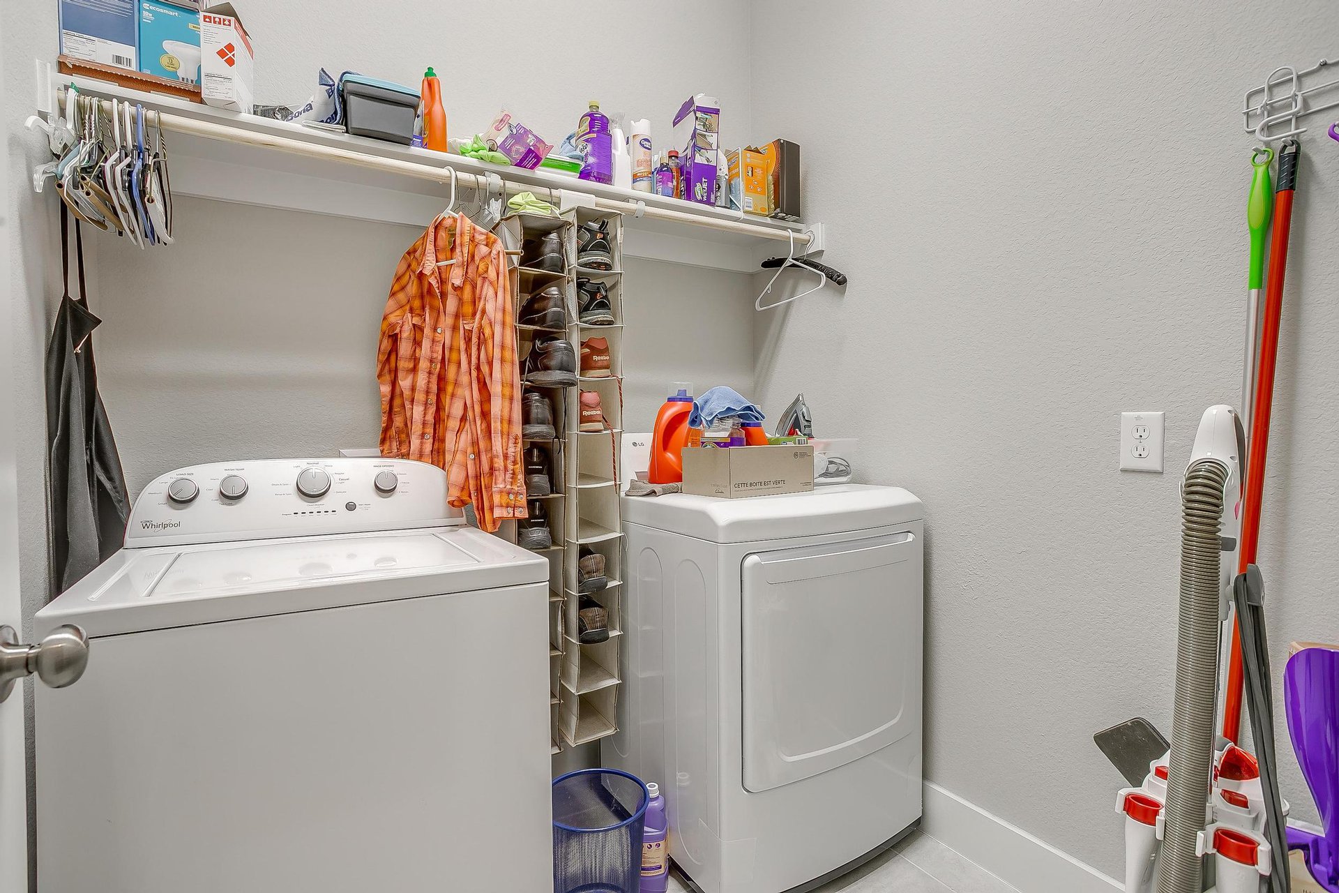 An image that shows 2497 Timber Hills (22 Of 45)