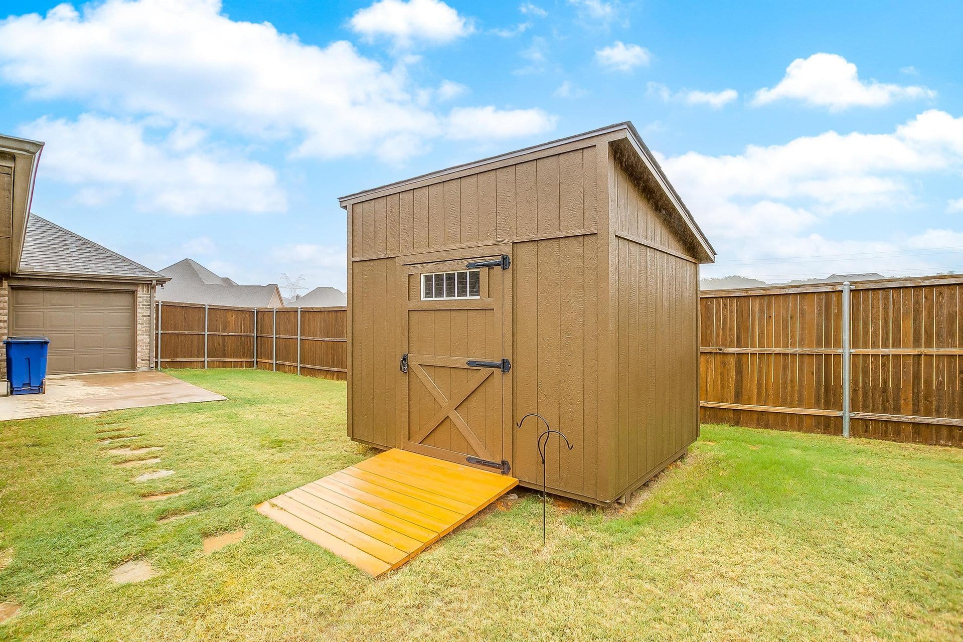 An image that shows 2497 Timber Hills (45 Of 45)