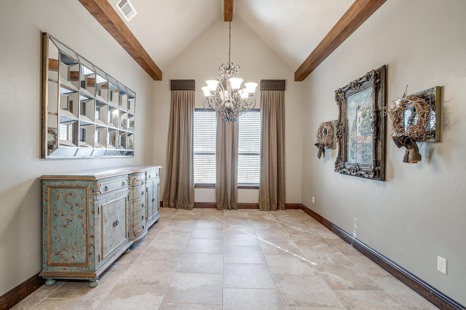 An image that shows 705 Falls Creek Ct (38 Of 99)