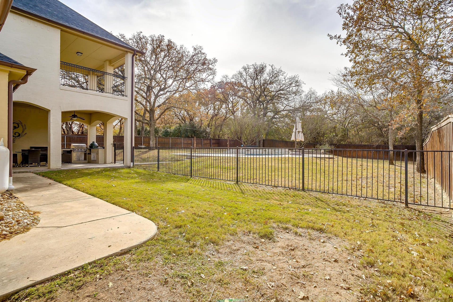 An image that shows 705 Falls Creek Ct (90 Of 99)
