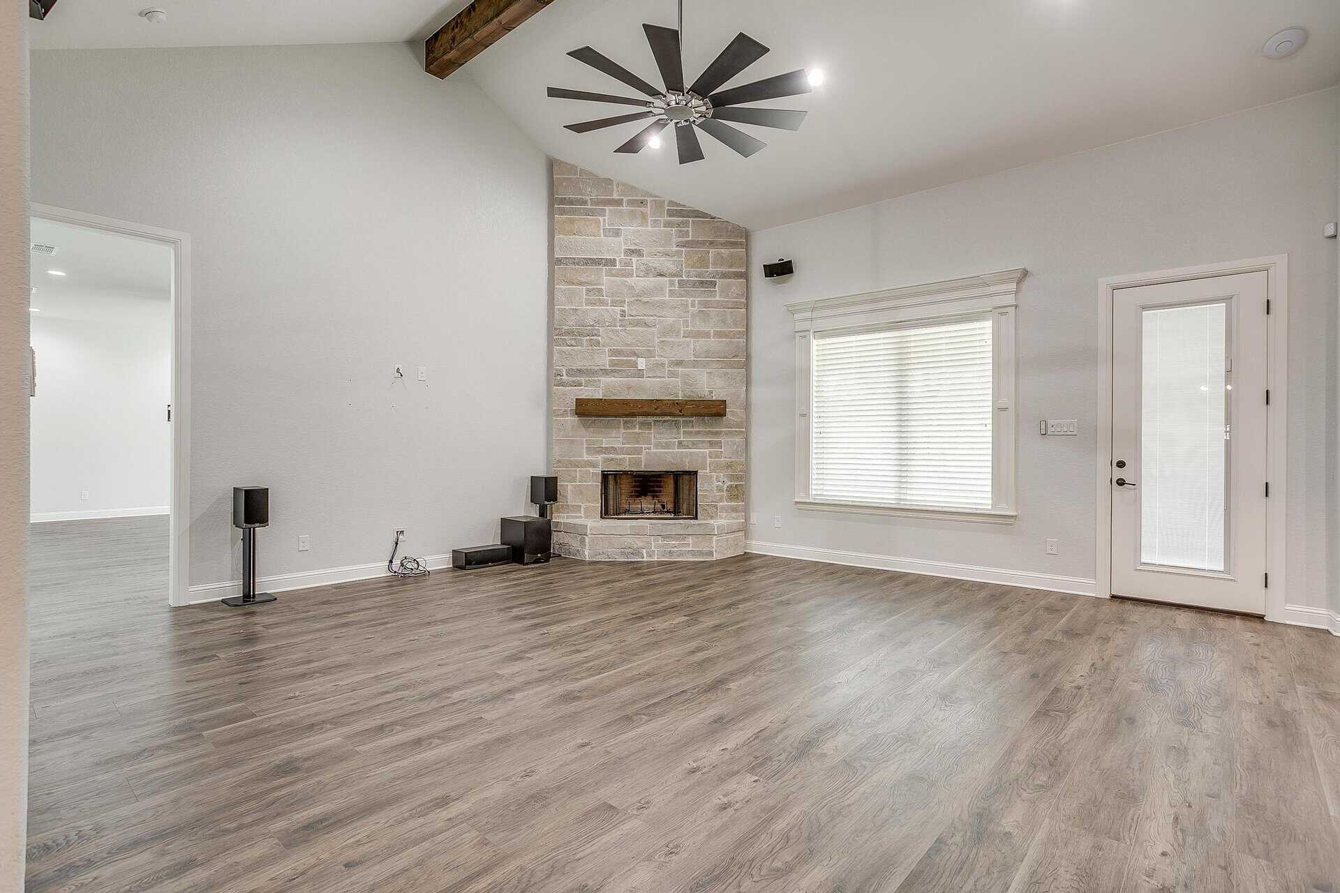 An image that shows 460 Younger Ranch Rd. (29 Of 64)