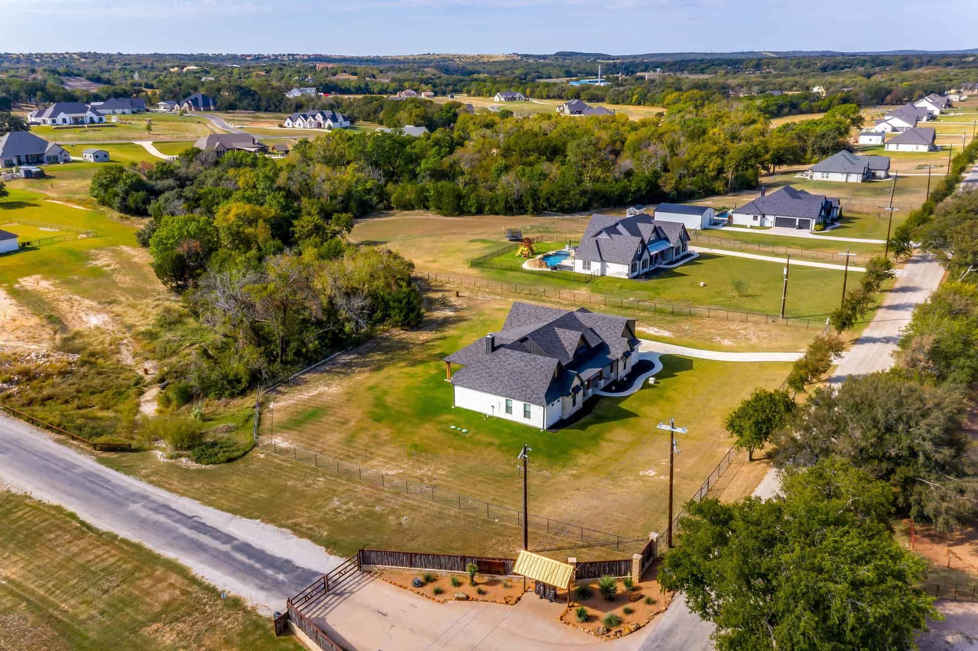 An image that shows 460 Younger Ranch Rd. (3 Of 64)