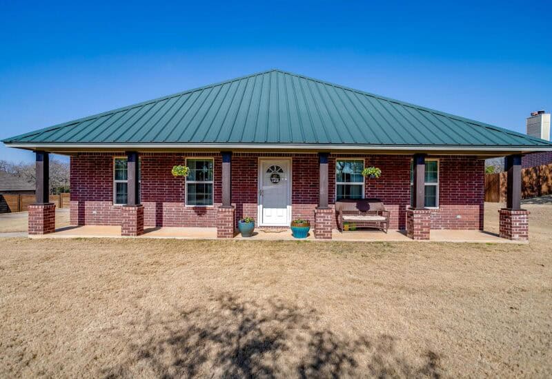 An image that shows 1105 Riverwood Trail (13 Of 51)