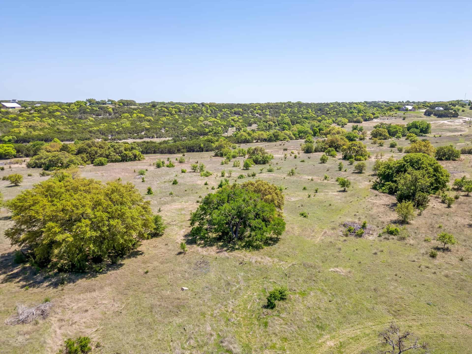 An image that shows 131 Private Rd 2549b (13 Of 79)