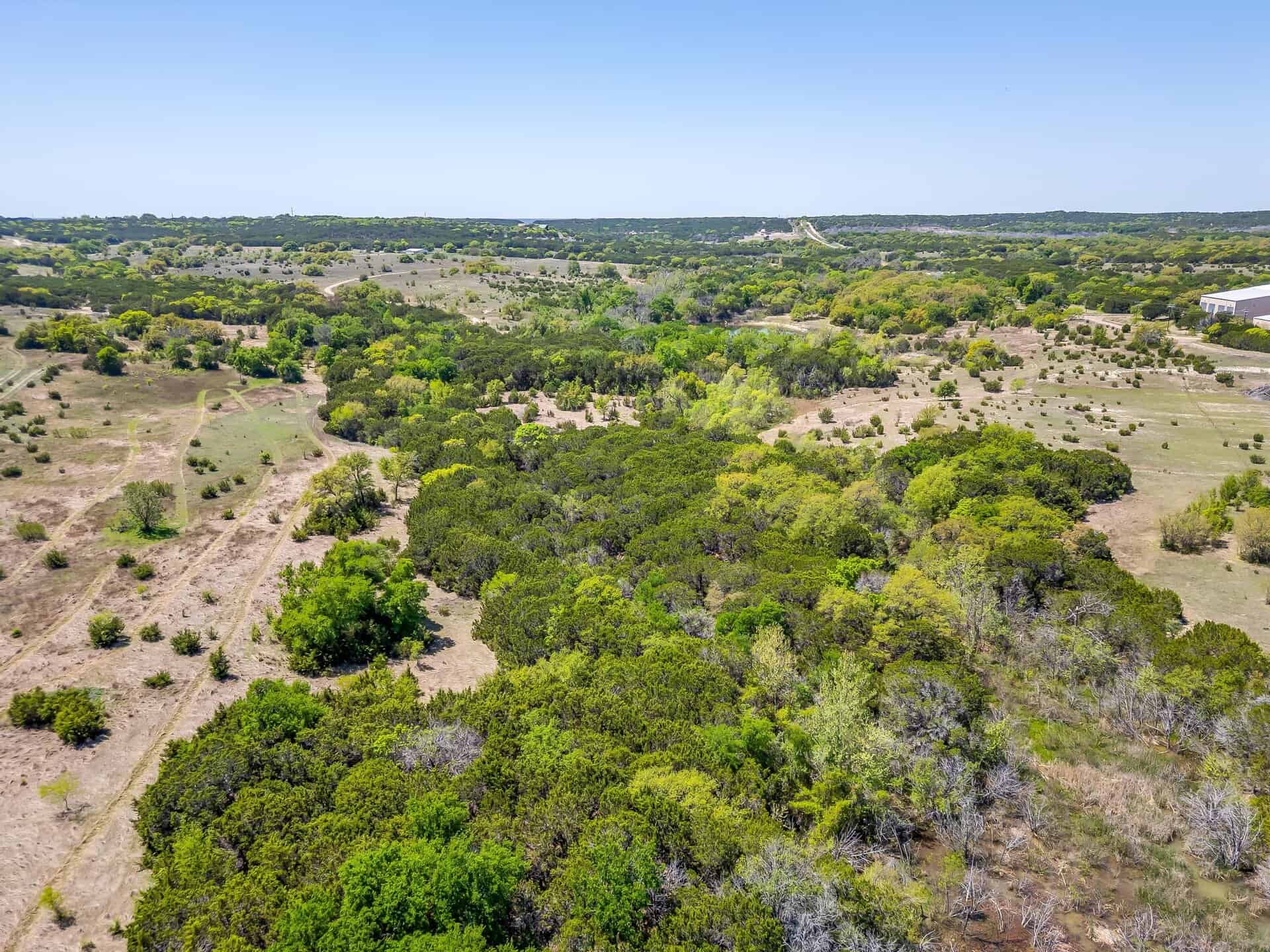 An image that shows 131 Private Rd 2549b (23 Of 79)