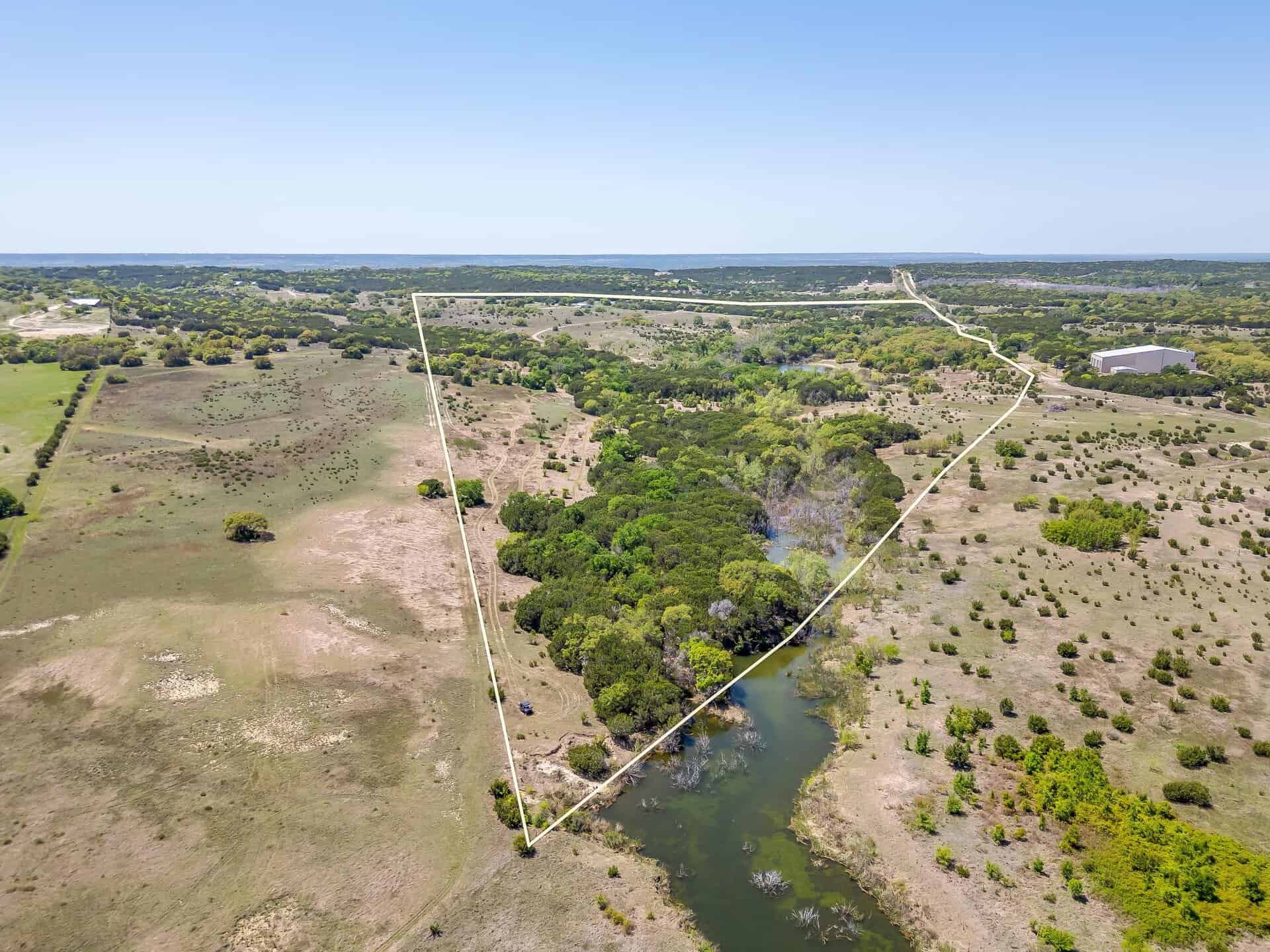 An image that shows 131 Private Rd 2549b (3 Of 79)
