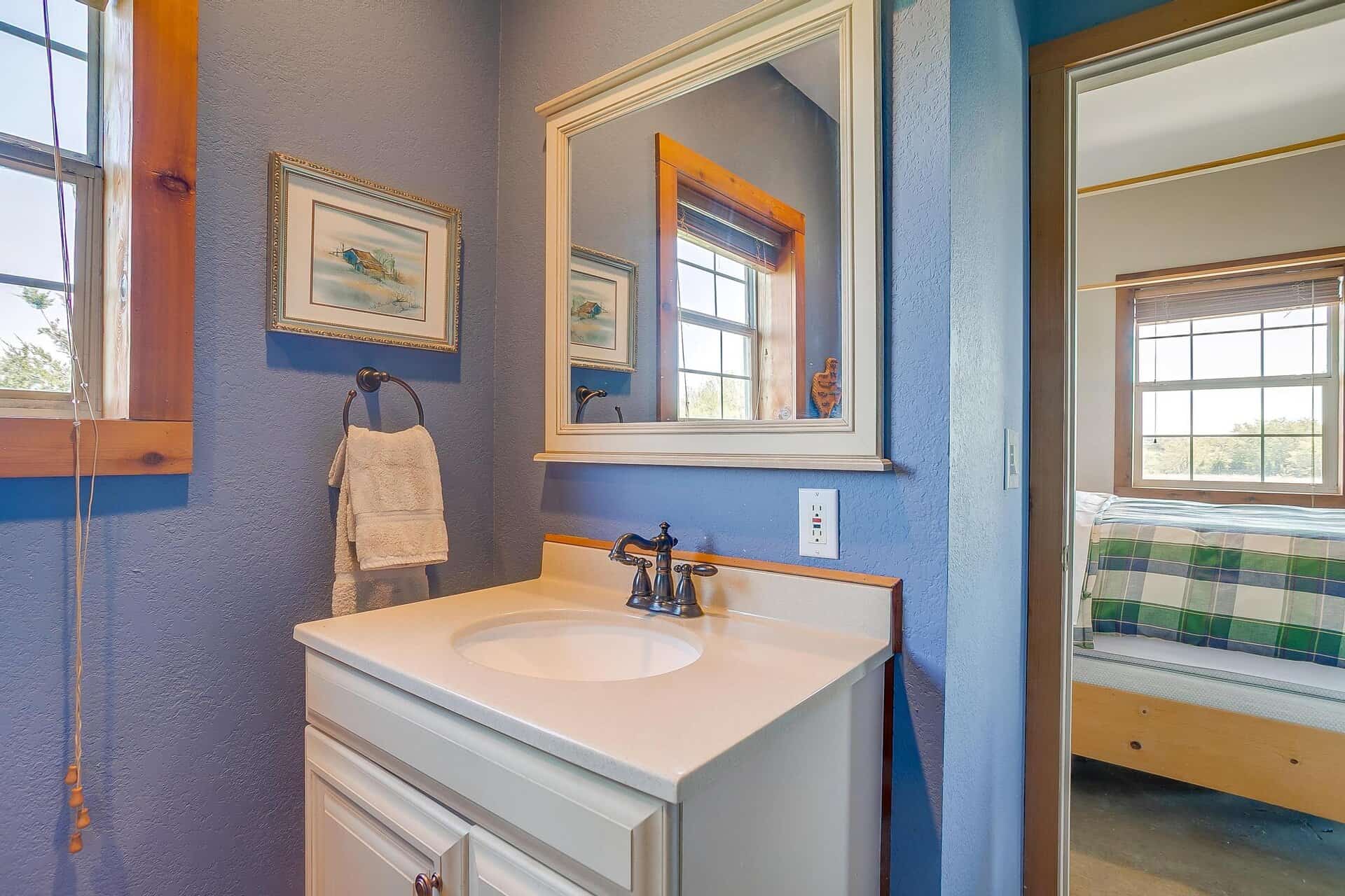An image that shows 131 Private Rd 2549b (33 Of 79)