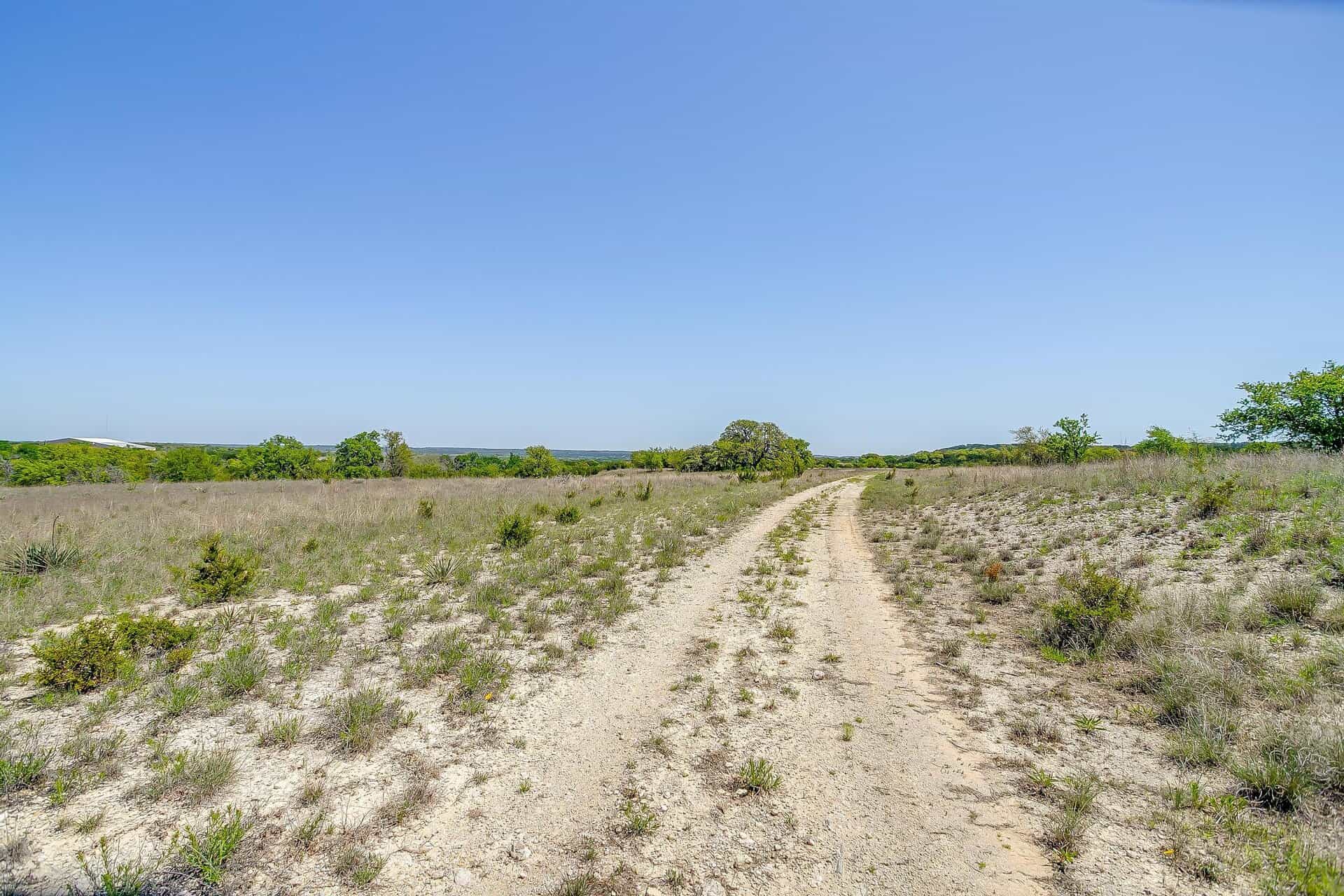 An image that shows 131 Private Rd 2549b (50 Of 79)