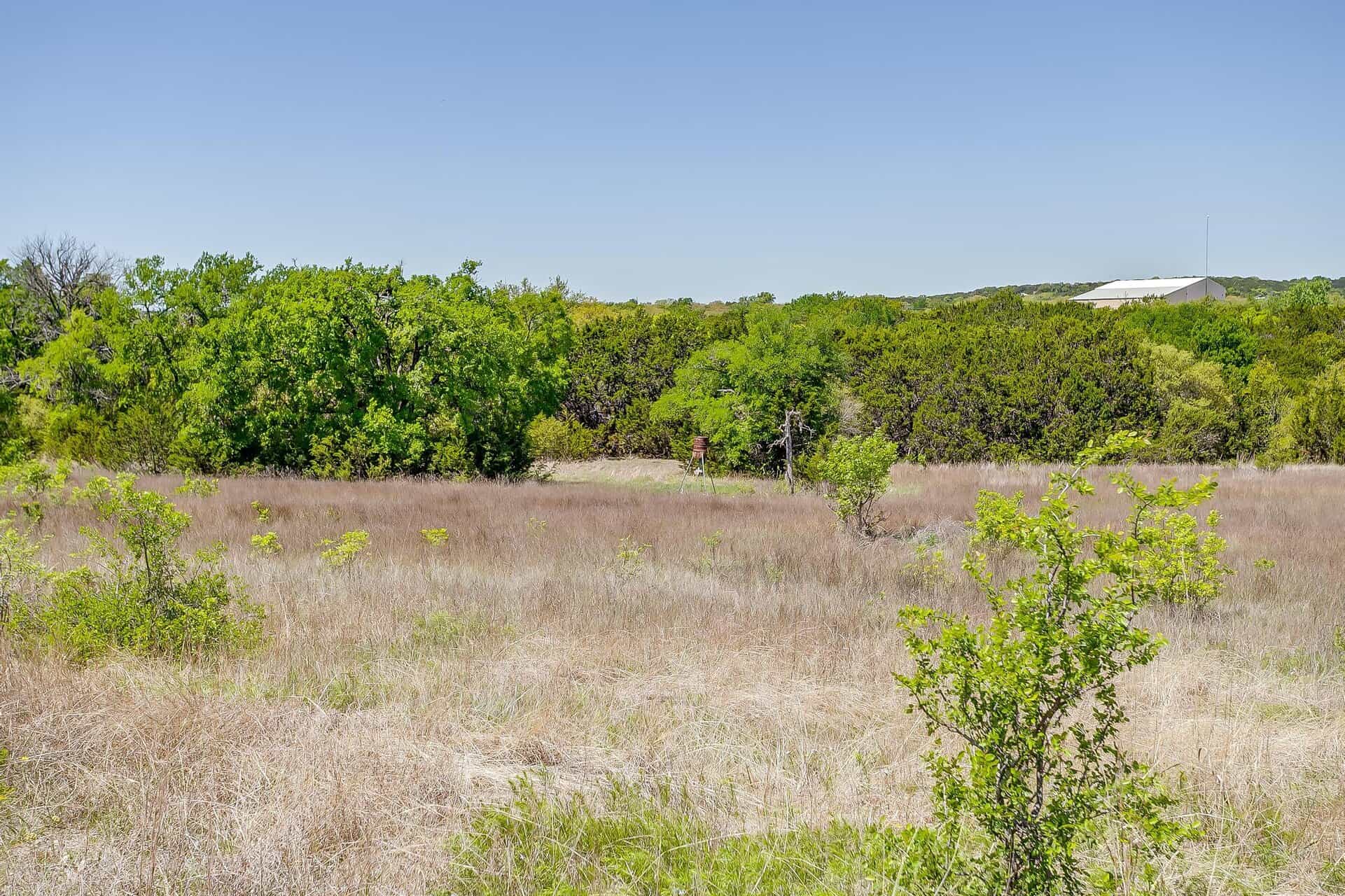 An image that shows 131 Private Rd 2549b (53 Of 79)