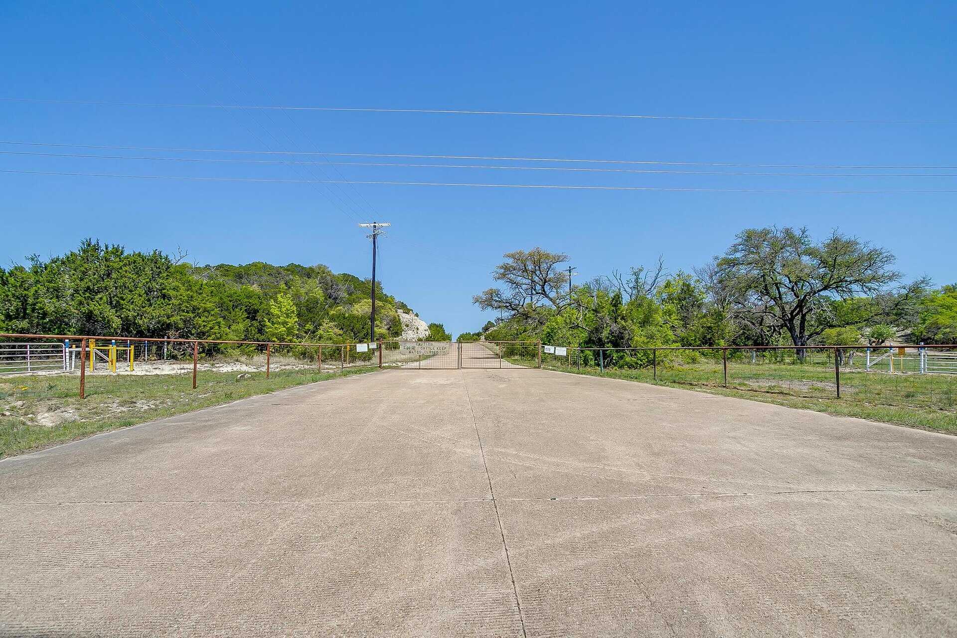 An image that shows 131 Private Rd 2549b (79 Of 79)