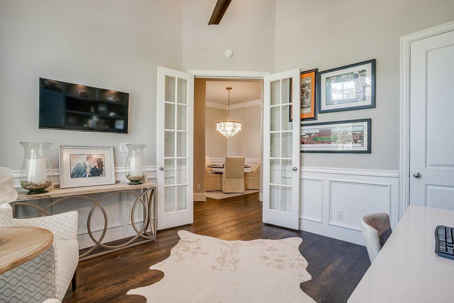 An image that shows 9026 Longmont Drive (12 Of 65)