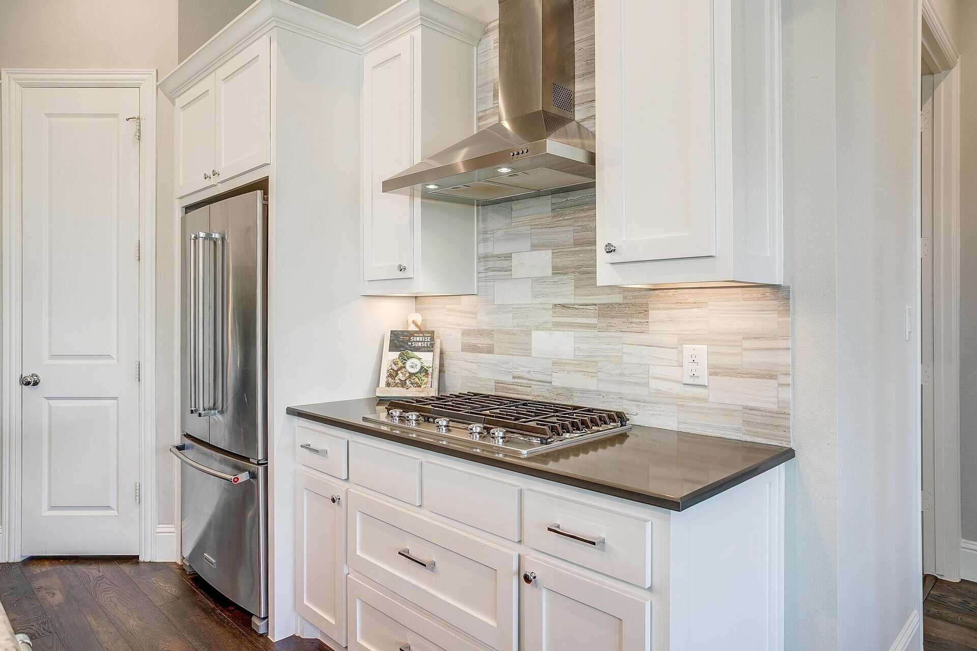 An image that shows 9026 Longmont Drive (23 Of 65)