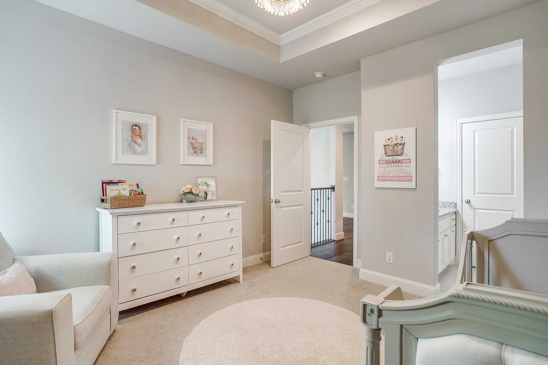 An image that shows 9026 Longmont Drive (43 Of 65)