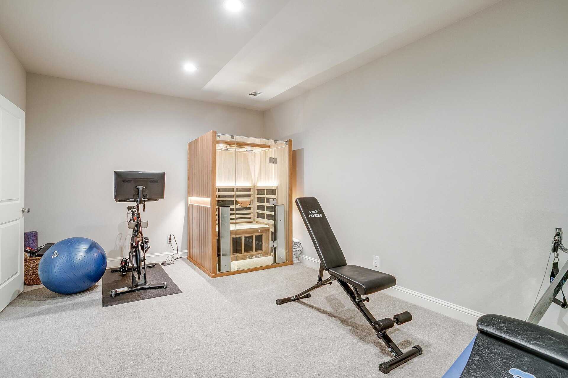 An image that shows 9026 Longmont Drive (50 Of 65)