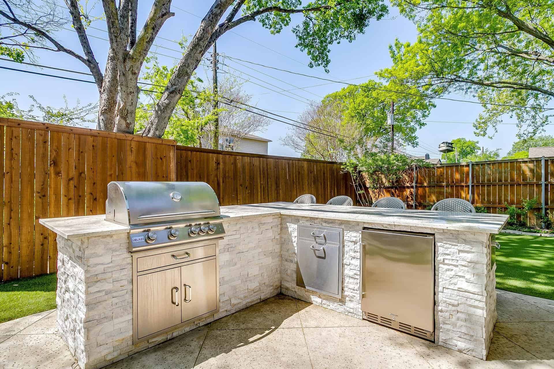 An image that shows 9026 Longmont Drive (61 Of 65)