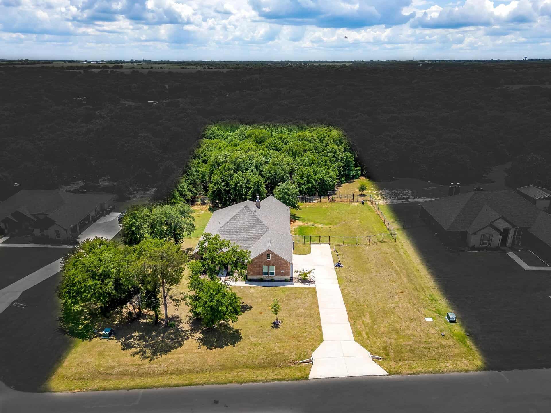 An image that shows 2184 Sugar Button Lane (1 Of 56)