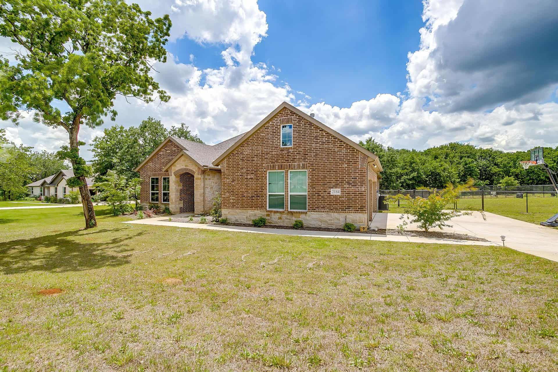An image that shows 2184 Sugar Button Lane (14 Of 56)
